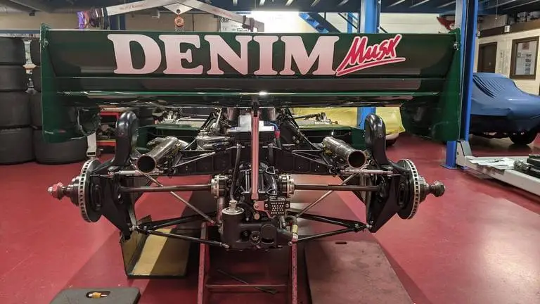 Tyrrell 011 - 1982 Michele Alboreto