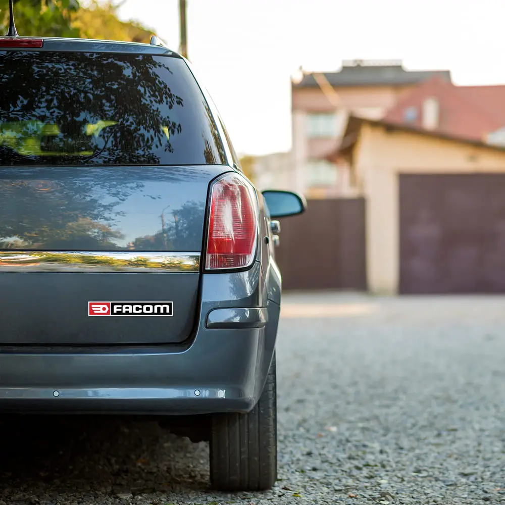 Facom sticker on car